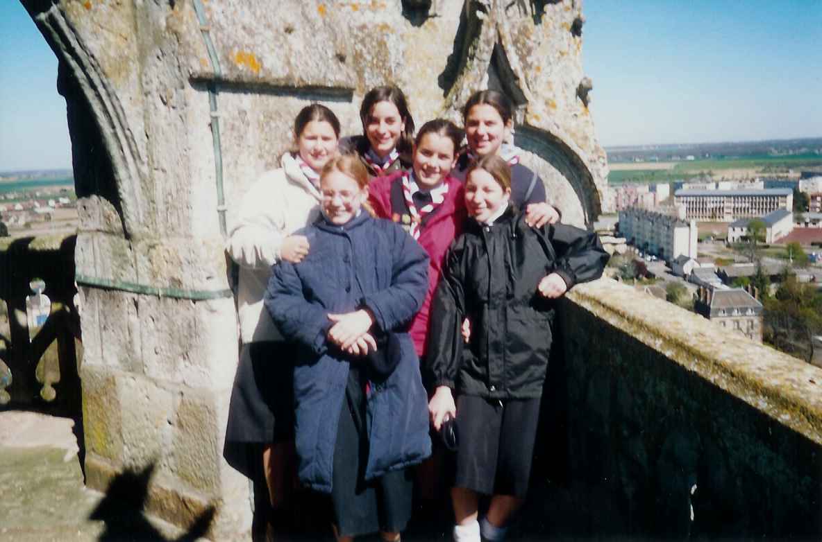 2003 041